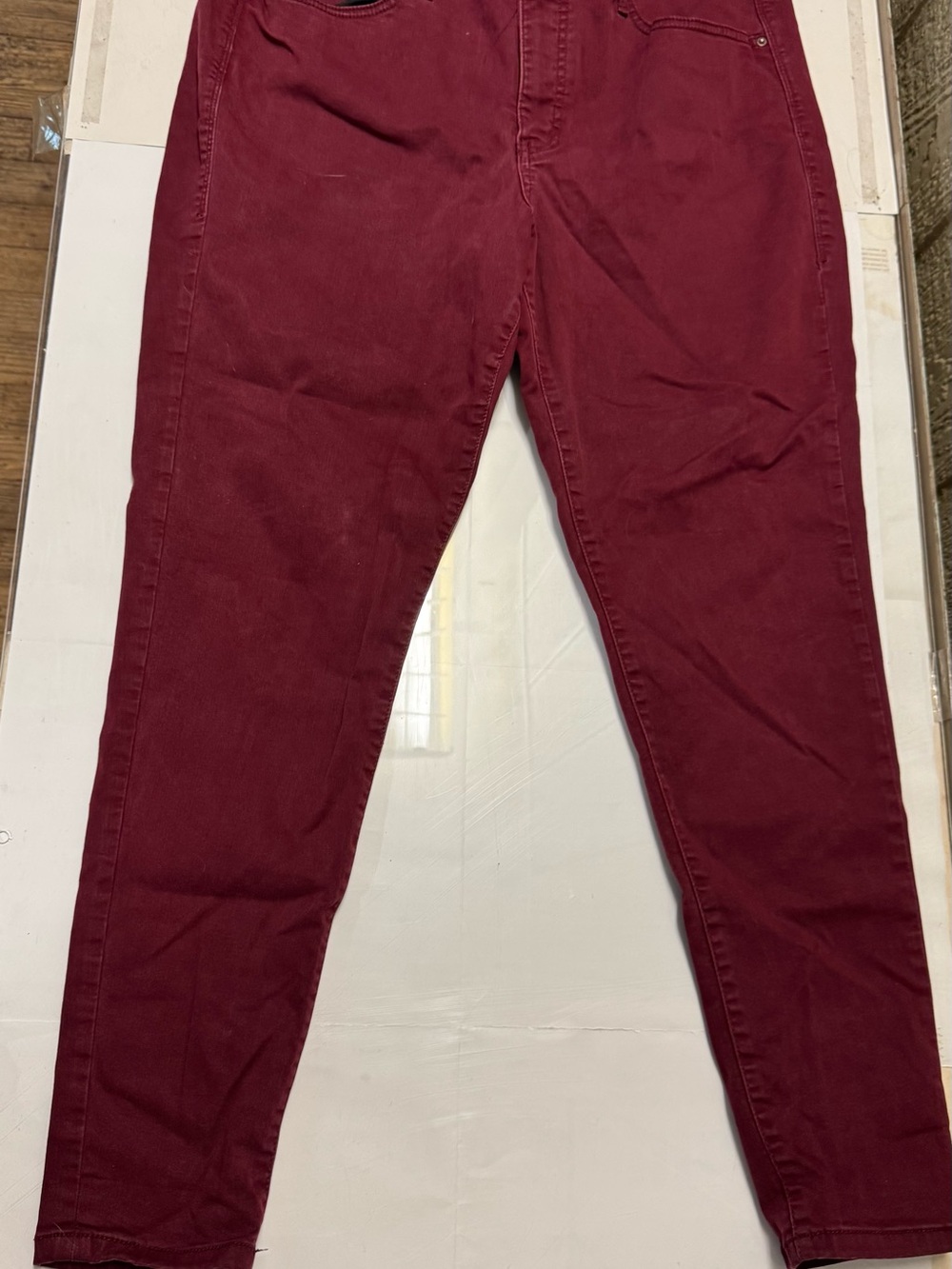 LuLaRoe Women’s Size 30 Burgundy Red Magic Waistband Skinny Denim Stretch Jeans